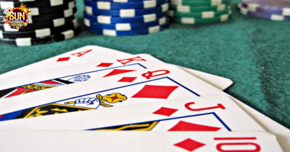 Thuật Ngữ Bài Xì Tố Sun52 – Giải Nghĩa Khái Niệm Quan Trọng 4 Khi Nào Bài Được Tính Là Thắng Ngay & Khi Nào Cần So Bài?